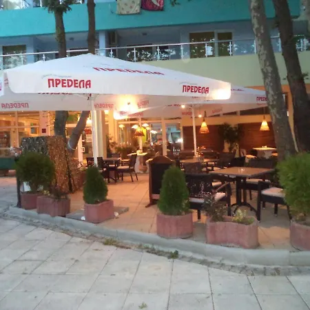 Guest Dental Space Aparthotel 3*