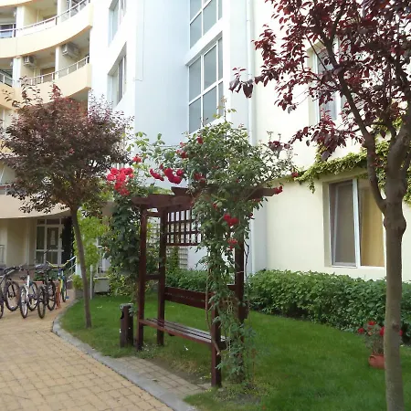 Guest Dental Space Aparthotel Sunny Beach